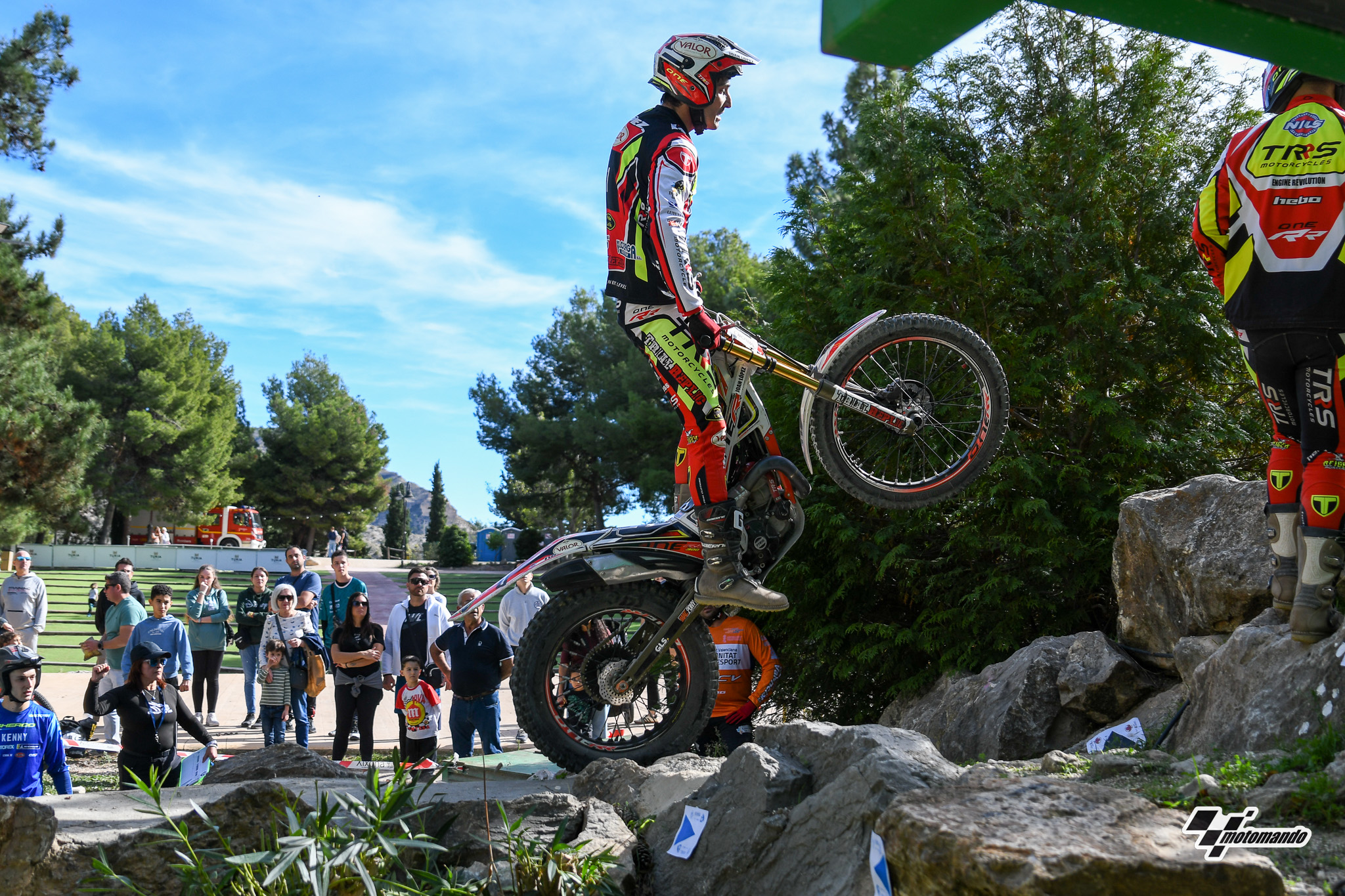 Joan López vuelve a dar primero