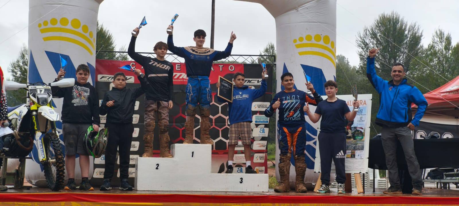 Alcora celebra un Cross Country y un Pequenduro con muchas dificultades por la lluvia pero con un gran resultado